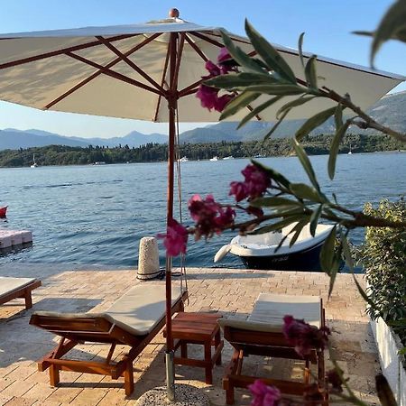 Apartments Maestral Tivat Eksteriør billede