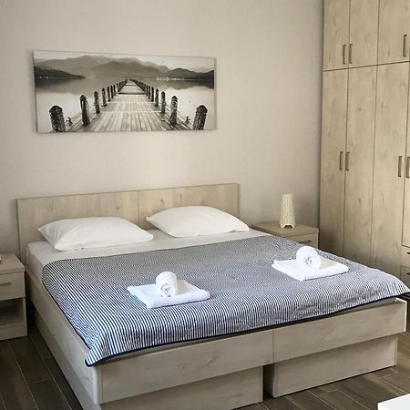 Apartments Maestral Tivat Eksteriør billede