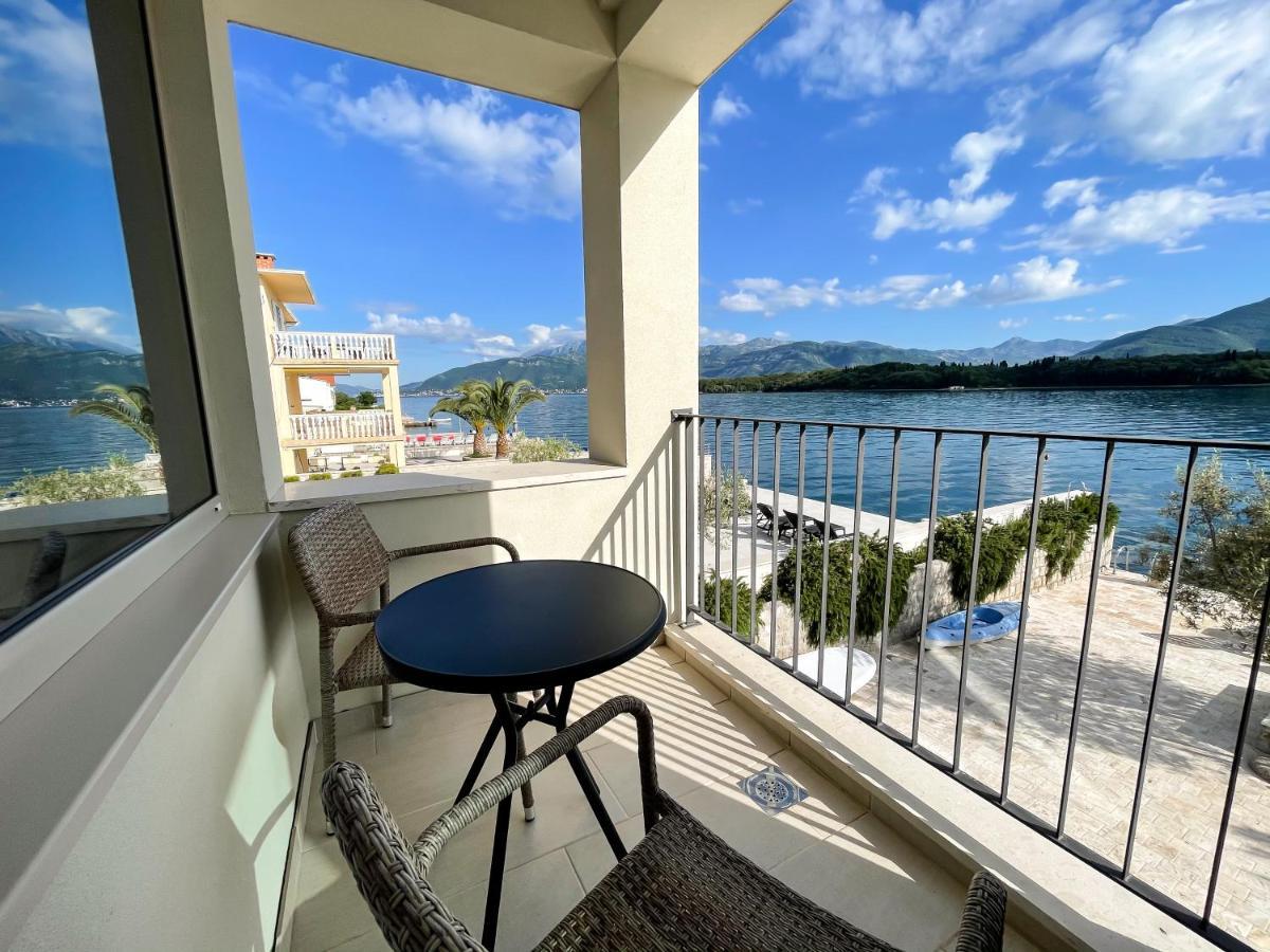 Apartments Maestral Tivat Eksteriør billede