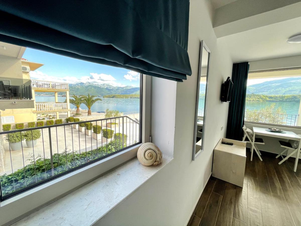 Apartments Maestral Tivat Eksteriør billede