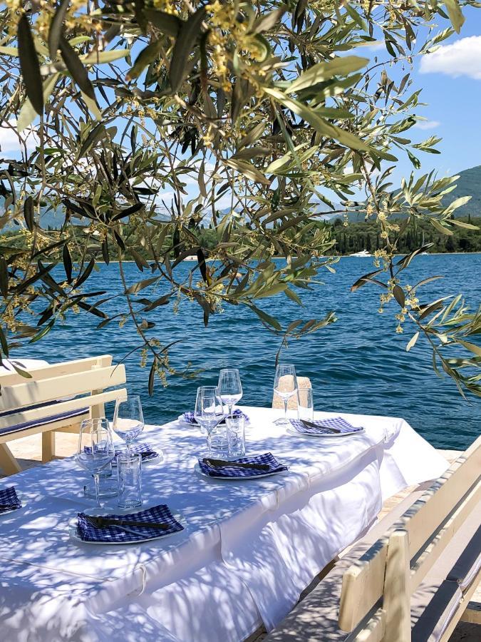 Apartments Maestral Tivat Eksteriør billede